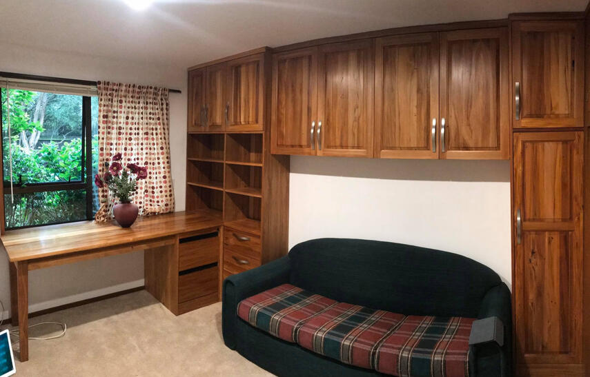 Custom rimu library/study